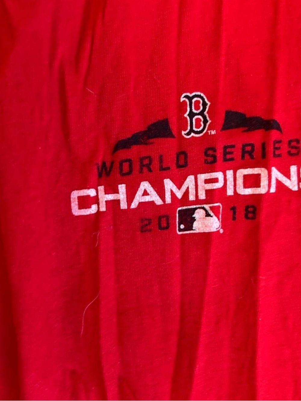 Majestic Red "Red Sox" Long Sleeve Raglan Tee - Picture 4 of 4